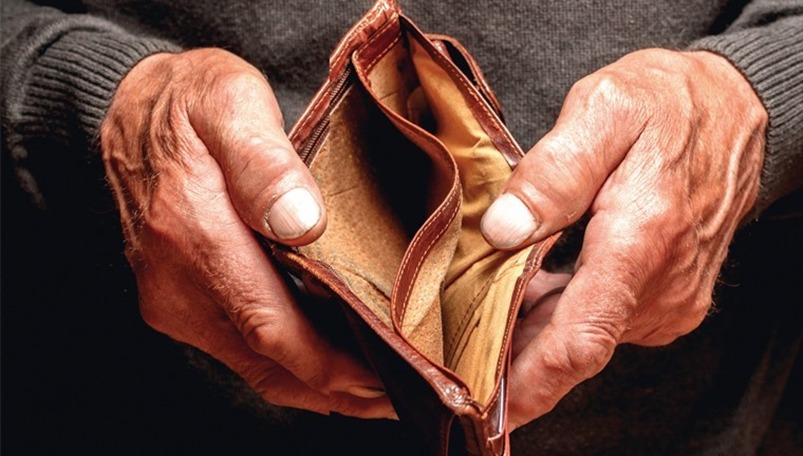 A Violência Patrimonial Contra Idosos Cometida por Instituições Financeiras